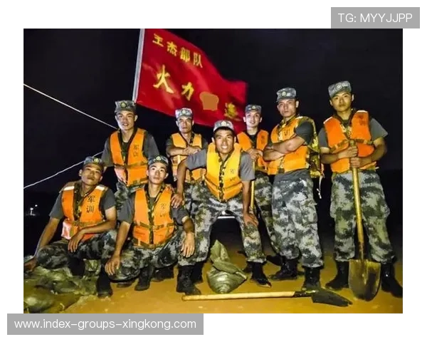 MMA三角锁瞬间结束战斗